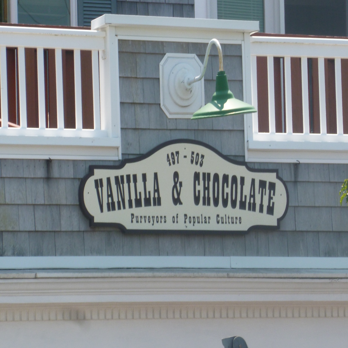 Vanilla & Chocolate Gift Shop